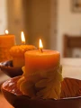 Świeca LIŚCIE ŻOŁĘDZIE 100% Wosk Pszczeli Naturalna Dekoracja Prezent 28h